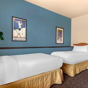 2 Bedroom 1 Kg 2 Twn Suite Ground Flr